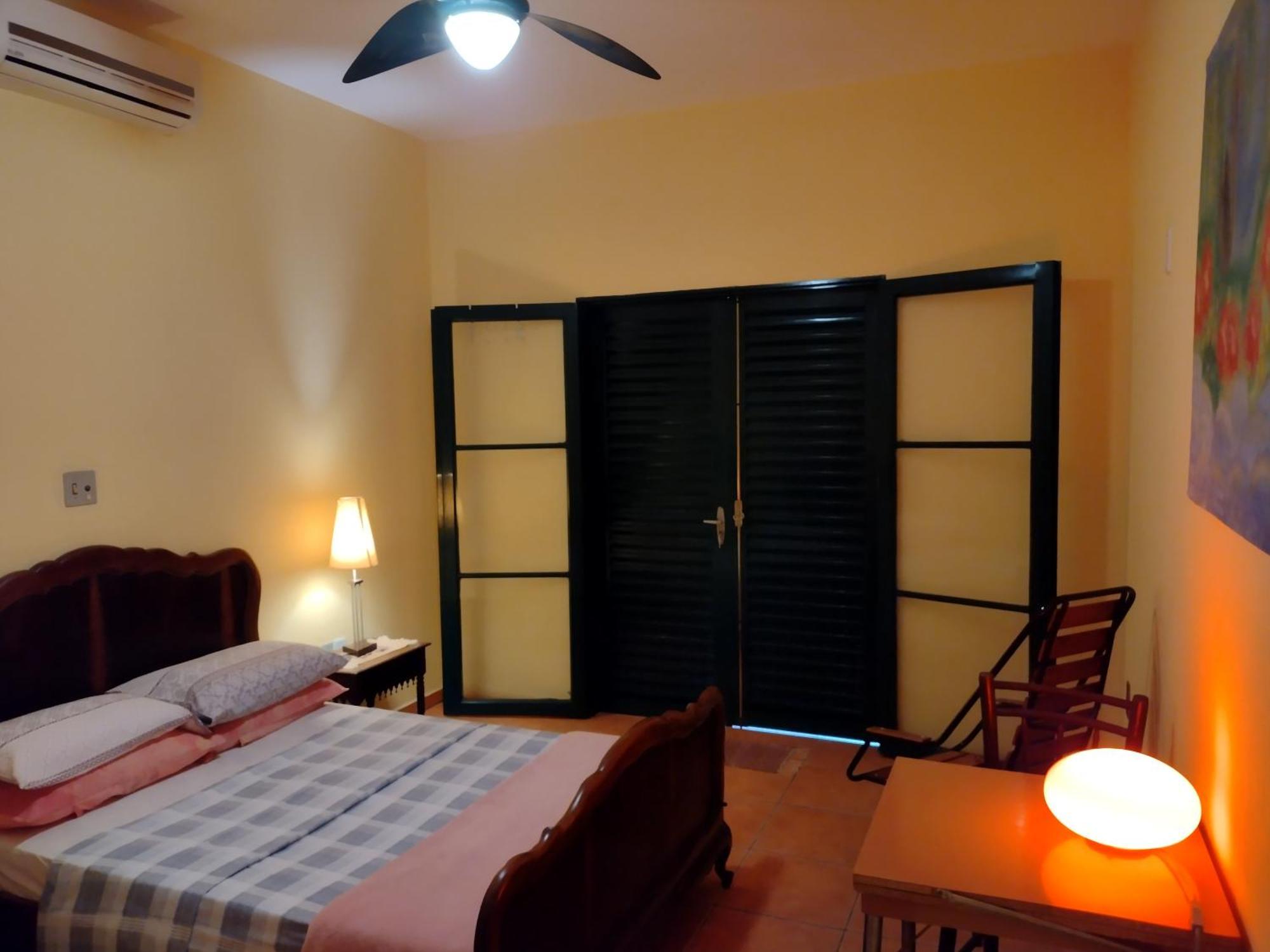 Suites Brotas City Δωμάτιο φωτογραφία